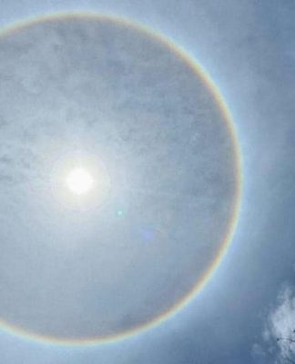 Quầng Mặt Trời được quan sát tại nhiều tỉnh thành tại Việt Nam vào trưa ngày 21 tháng 05 năm 2024. Nguồn ảnh: Minh Lan